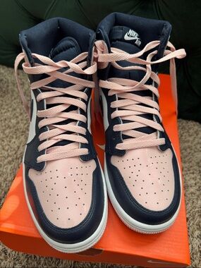 Women’s JORDAN 1 RETRO HIGH OG SE ‘BUBBLE GUM